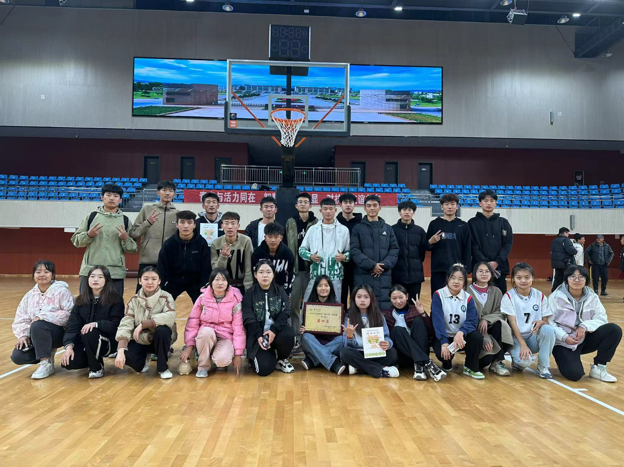 39379f81013047409c17eb7a7c1060bb.jpg 39379f81013047409c17eb7a7c1060bb.jpg